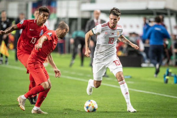 Macarıstan millisinin futbolçusu Azərbaycanın vurduğu qolun sayılmaması üçün dua edib